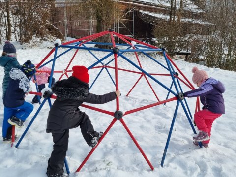 Projektový den - Sklárna AJETO Lindava 20.01.2023