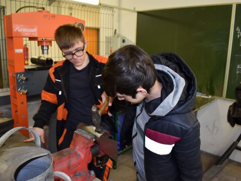 Chlapci z osmých ročníků navštívili SOU Liberec