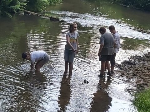 Třídní výlet třídy 6.A - stanování Velenice