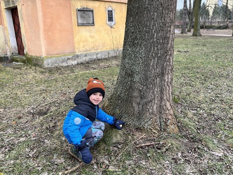 Krmení zvěře v městském parku 12.01.2024