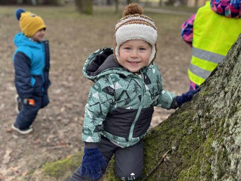 Krmení zvěře v městském parku 12.01.2024