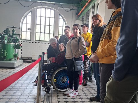 Hradec Králové - vodní elektrárna Hučák a Bílá věž