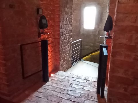Hradec Králové - vodní elektrárna Hučák a Bílá věž