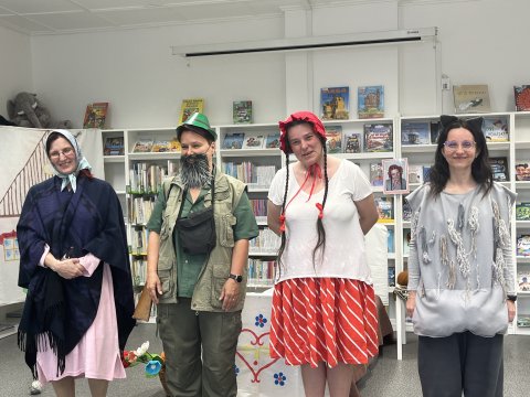 Pohádka O Červené Karkulce v Městské knihovně Česká Lípa 03.05.2024