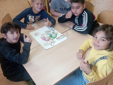 ZDRAVÁ5 2024 1.A, 2.A