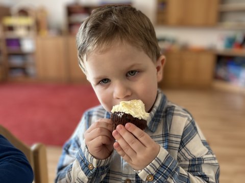 Slavíme narozeniny 12.03.2025