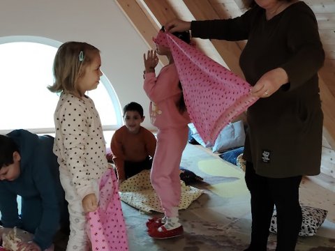 Ekocentrum Brniště - Co se děje v půdě 1.A