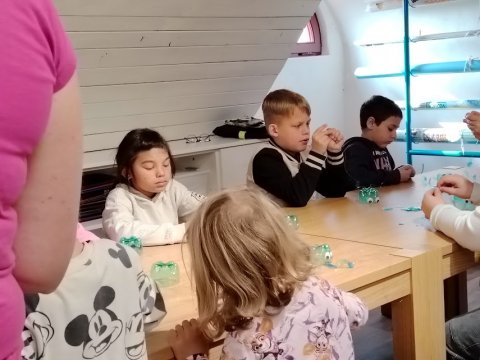 Vlastivědné muzeum - Doba plastová 1. A