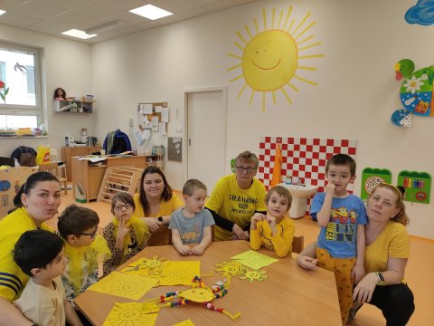 ŽLUTÝ DEN