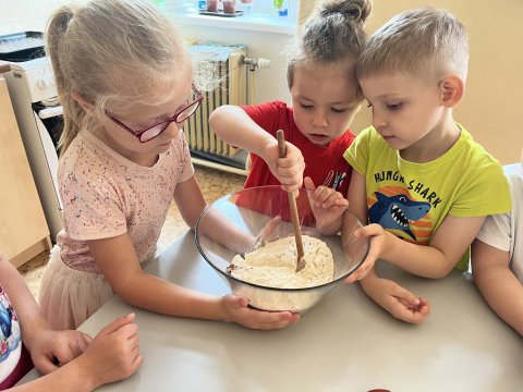 Pečeme na besídku 12.06.2025