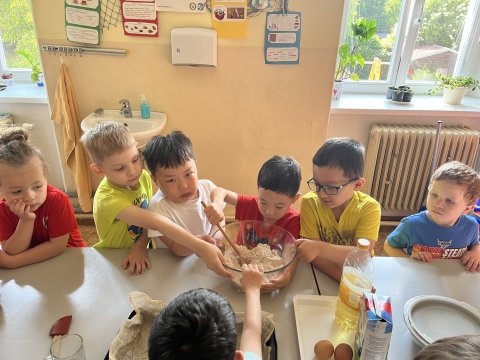 Pečeme na besídku 12.06.2025