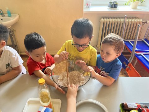 Pečeme na besídku 12.06.2025