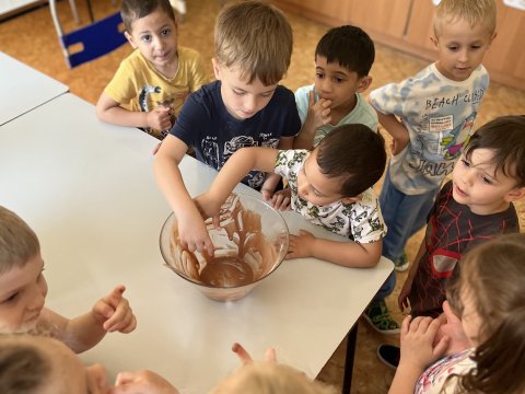 Pečeme na besídku 12.06.2025