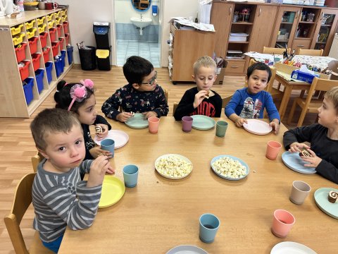 Slavíme narozeniny 24.11.2025