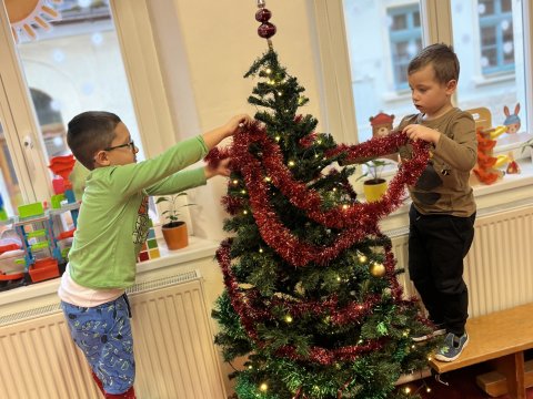 Vánoční zdobení 02.12.2025